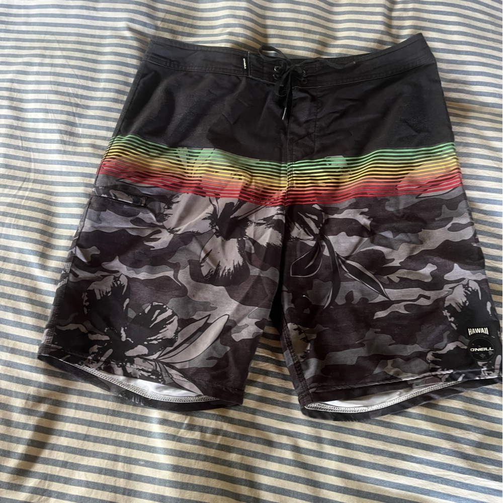 O’Neill Superfreak Board Shorts size 32